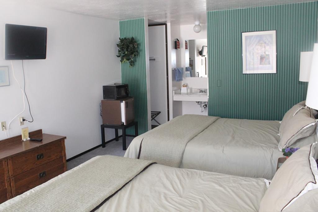 Jim Butler Inn & Suites Tonopah Room photo